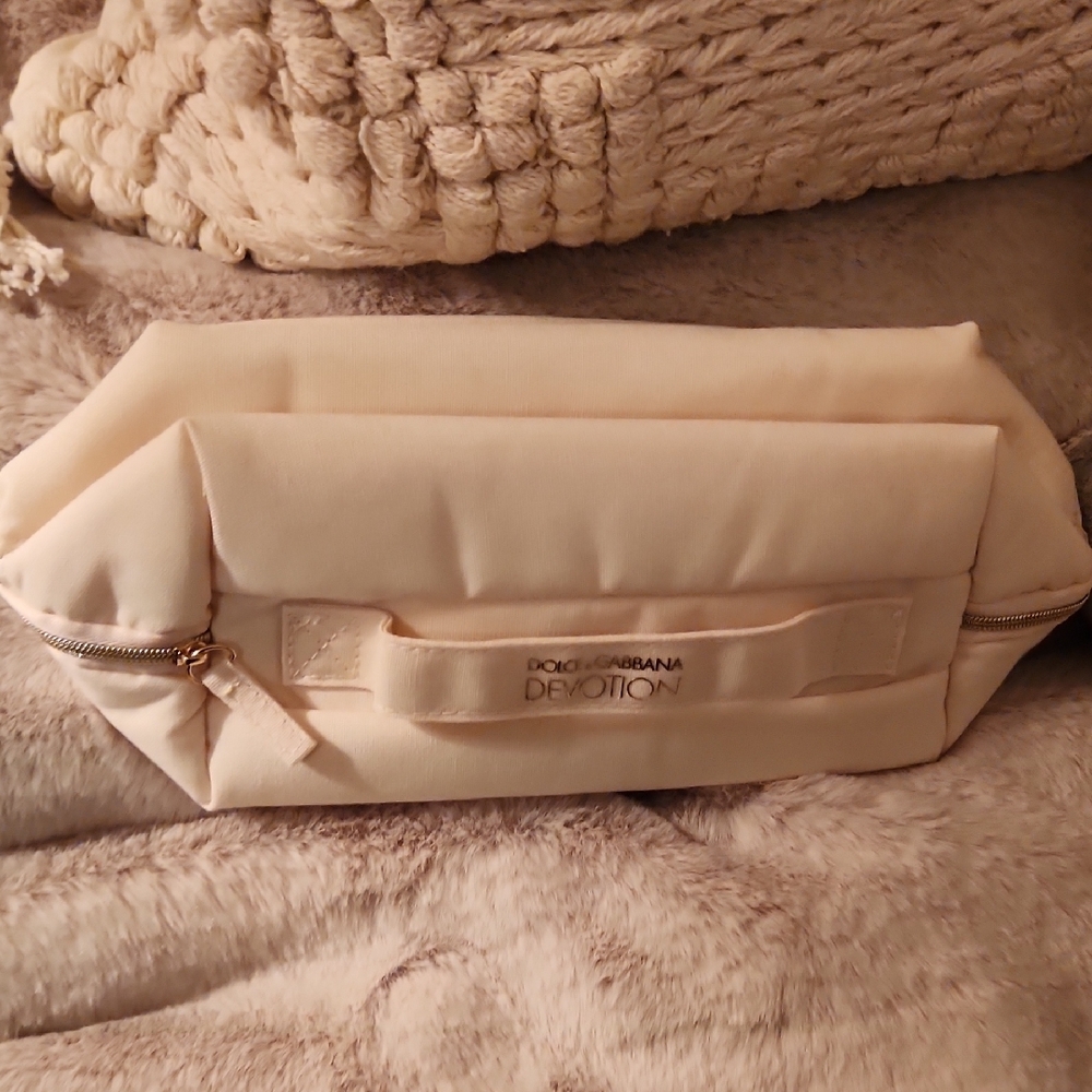 Dolce & Gabbana Devotion Beige Women's Bag